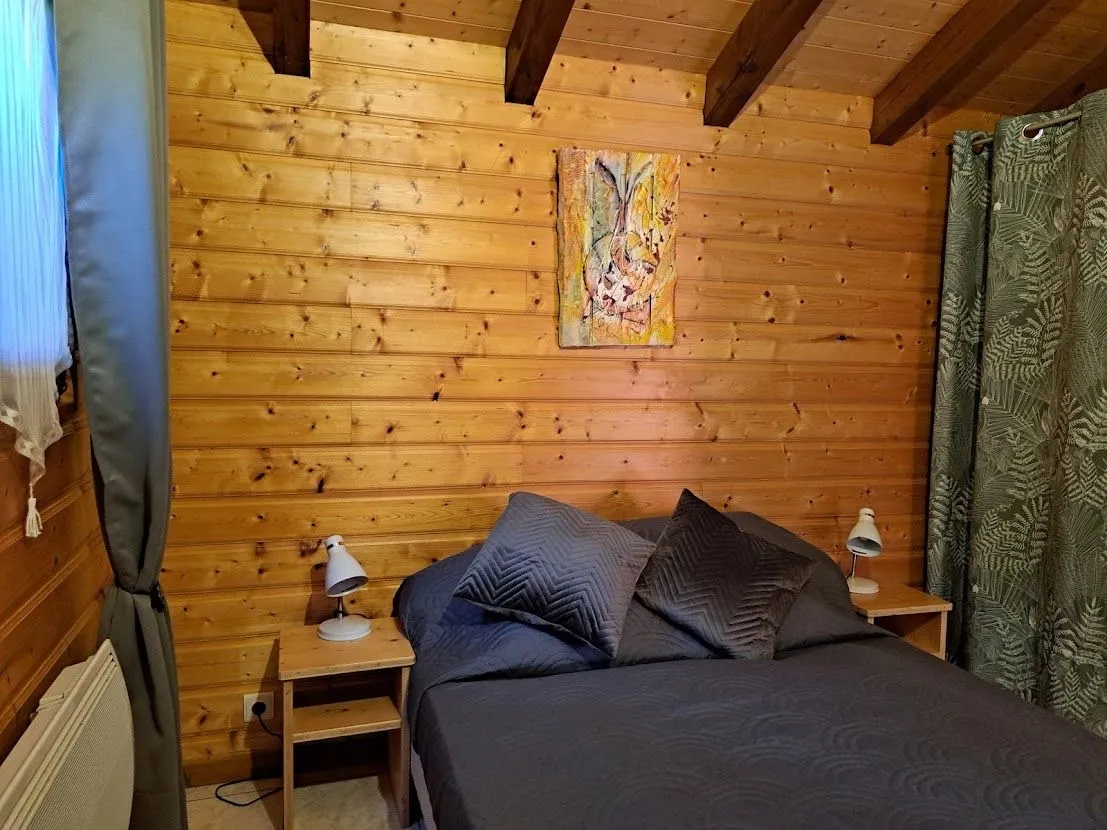 Chambre du rez-de-chaussée, lit 140
